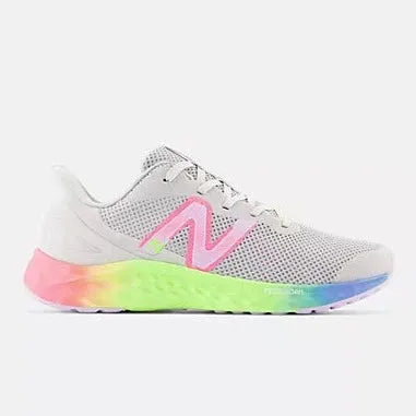Kids' Arishi V4 New Balance Hard Court Tennis Shoes