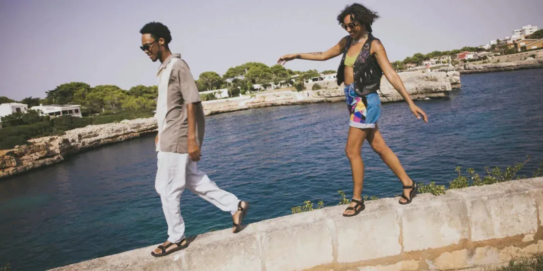 Teva Women's Hurricane XLT2 Sandal - Black Sneaker Waterproof Shoes