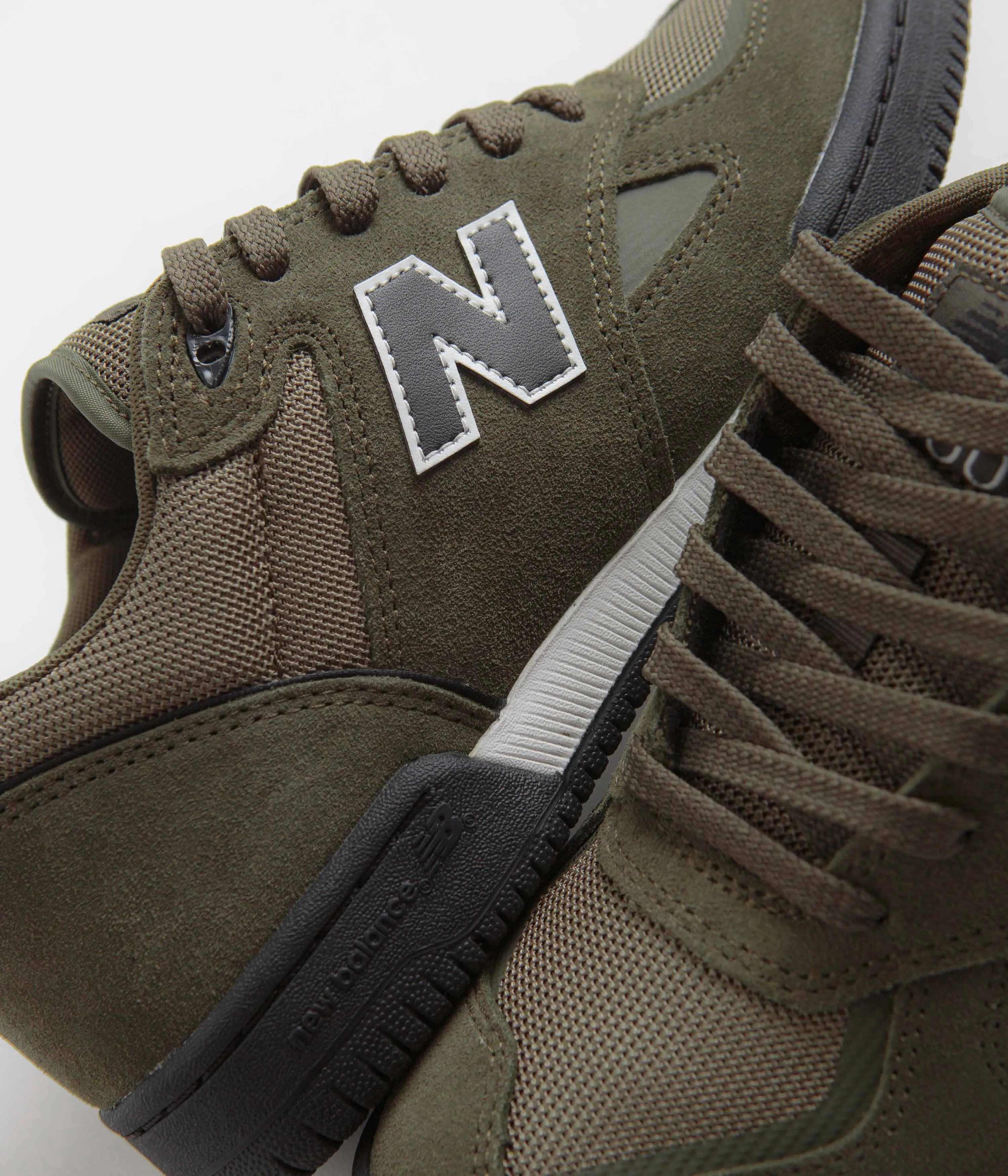 New Balance Numeric 600 Tom Knox Shoes - Olive Men New Balance 1906