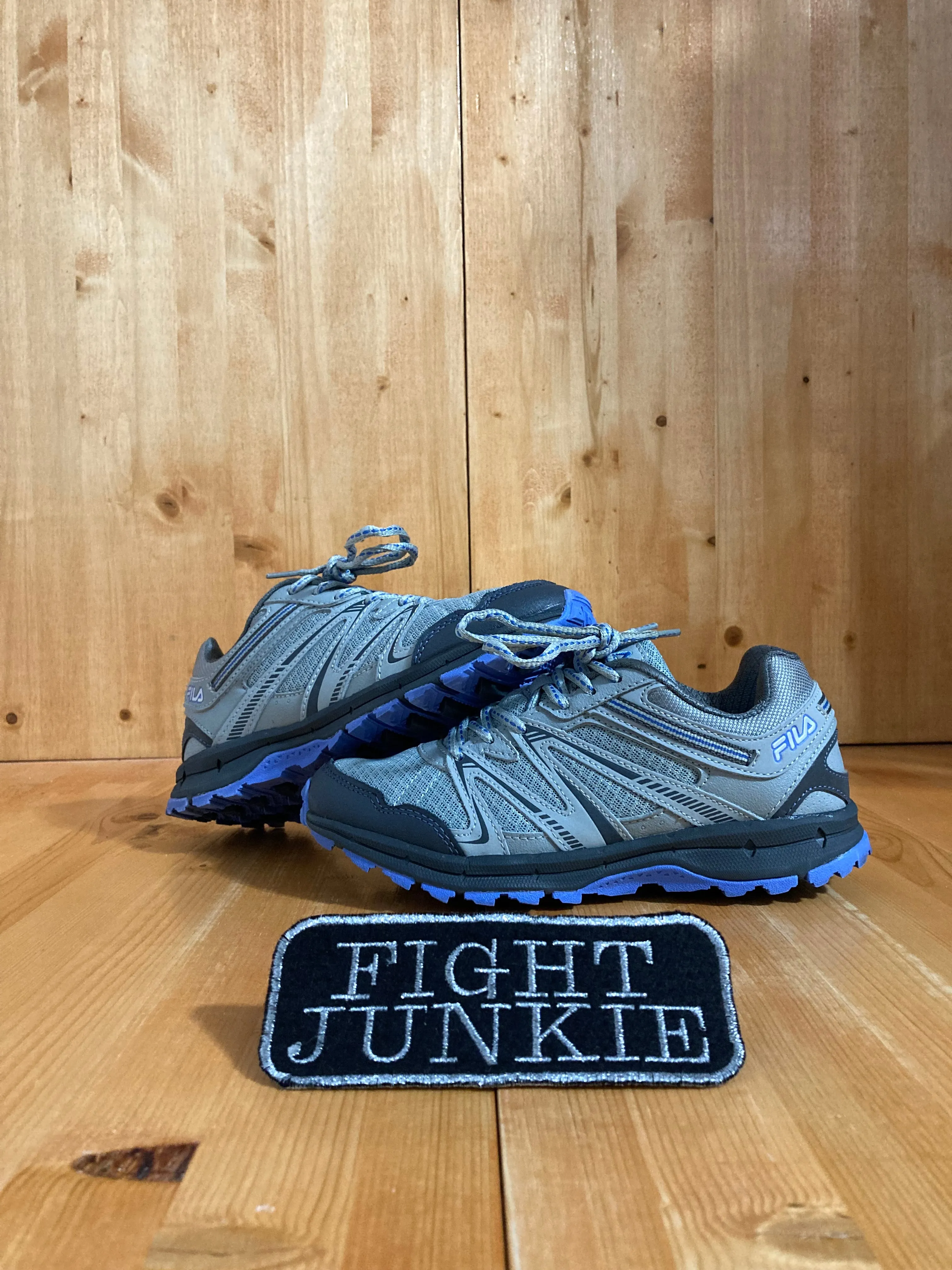 FILA NORTH HAMPTON Womens Size 6.5 Trail Hiking Shoes Sneakers Gray 5QM00345-258 The Man With Shoe Trailer