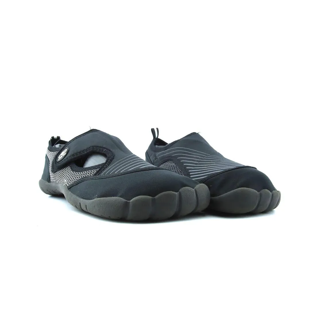 ATHLETIC WORKS . Steel Toe Casual Work Shoe Rp5700