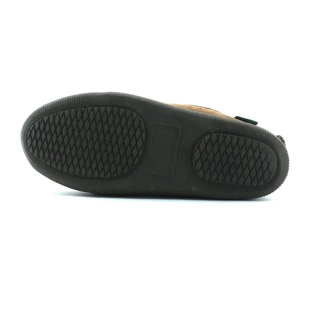 CABELA'S . Casual Flat Slip On Shoes