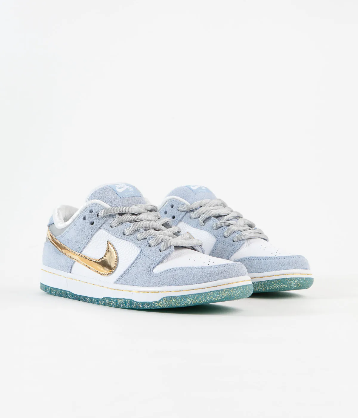 Nike SB x Sean Cliver Dunk Low Shoes - Psychic Blue / Metallic Gold - White Asics Crossfit Shoes