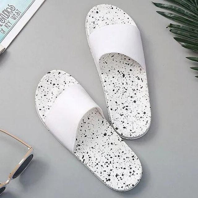 Waterproof Summer Golf Shoes HEE GRAND Women Slippers Flats with Platform Women Fashion Causal Slide Waterproof BathRoom Slide Plain Shoes XWT1140