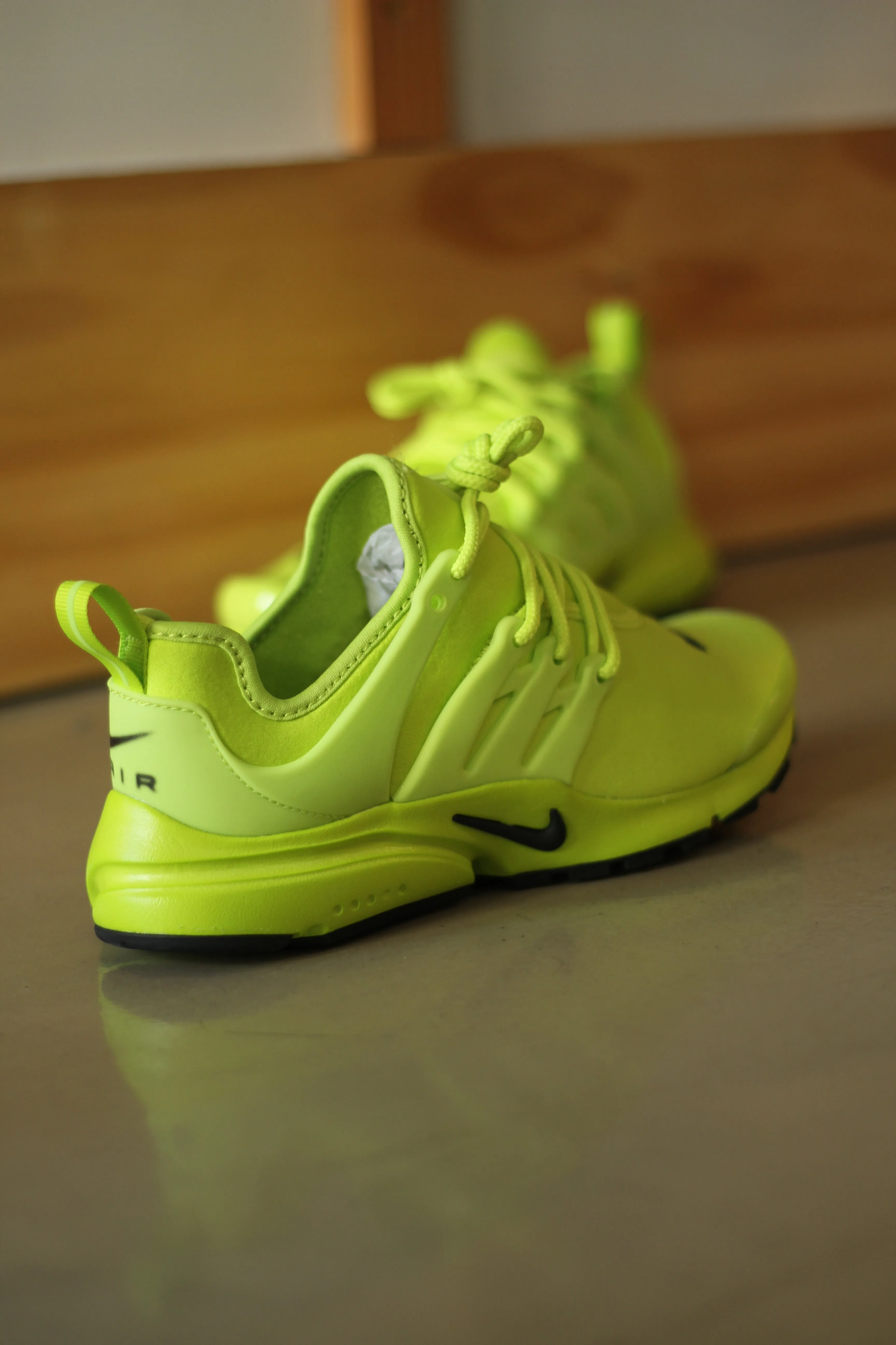 Asics Shoes Tiger Onitsuka W AIR PRESTO "ATOMIC GREEN"