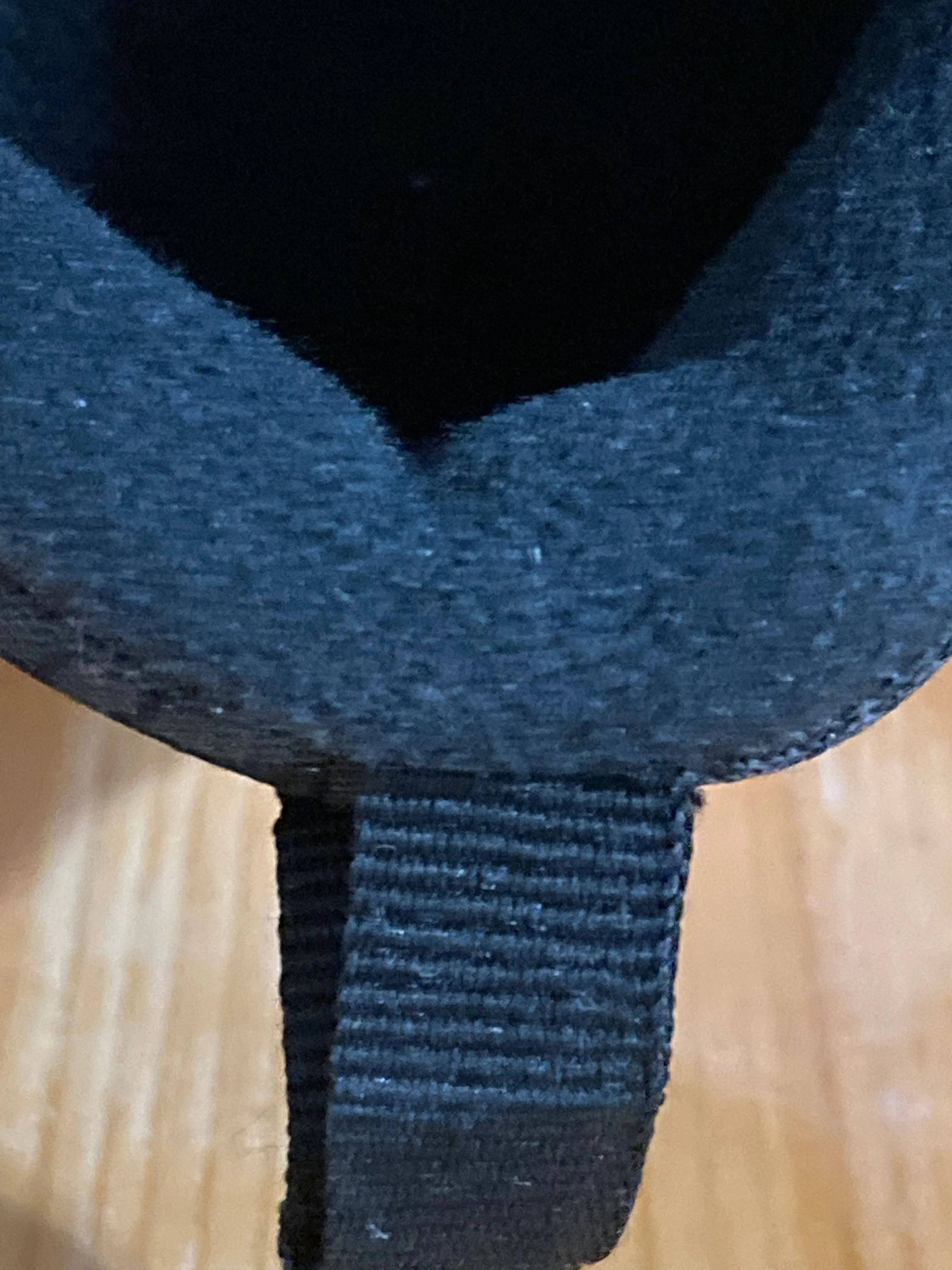 NIKE ROSHE ONE Youth Size 6Y Running Training Shoes Sneakers Black & White Asics Thin Soled Running Shoes