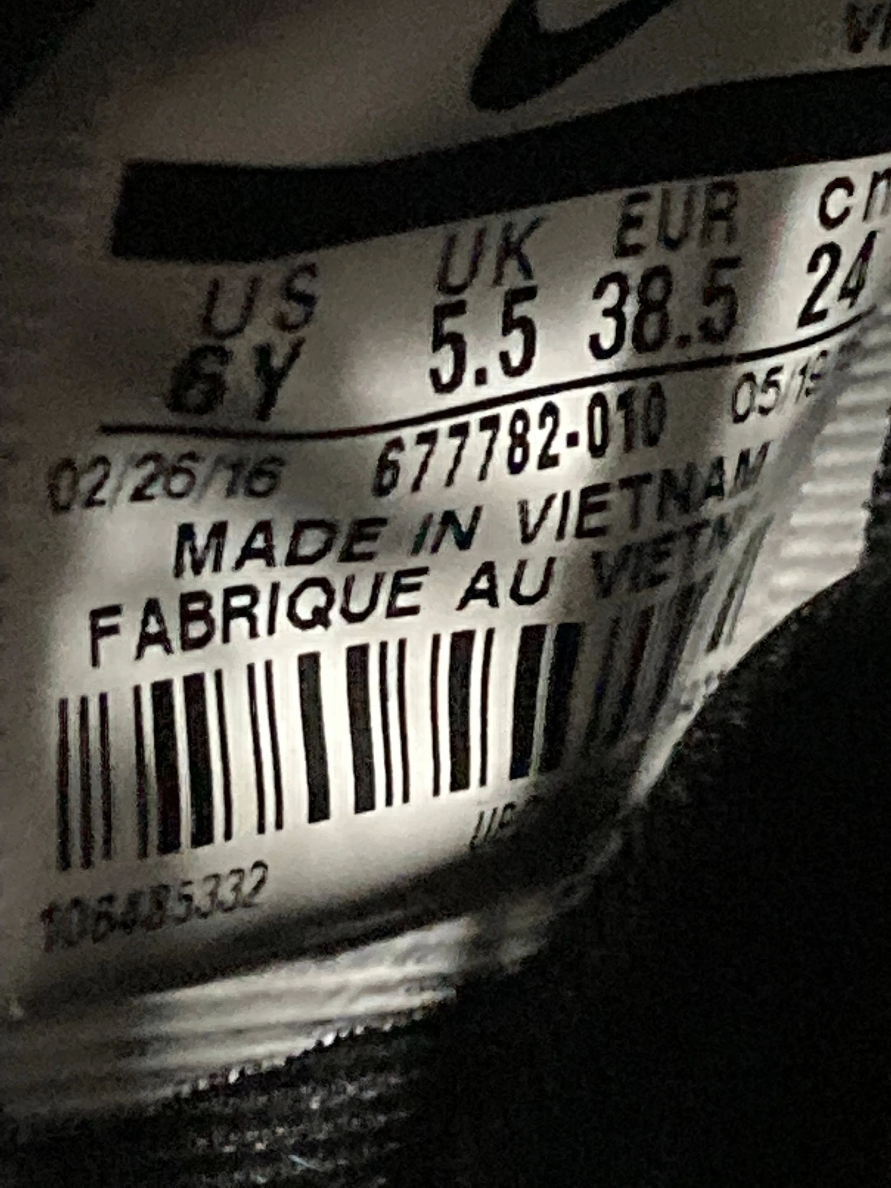 NIKE ROSHE ONE Youth Size 6Y Running Training Shoes Sneakers Black & White Asics Tiger Gel Mai Shoes