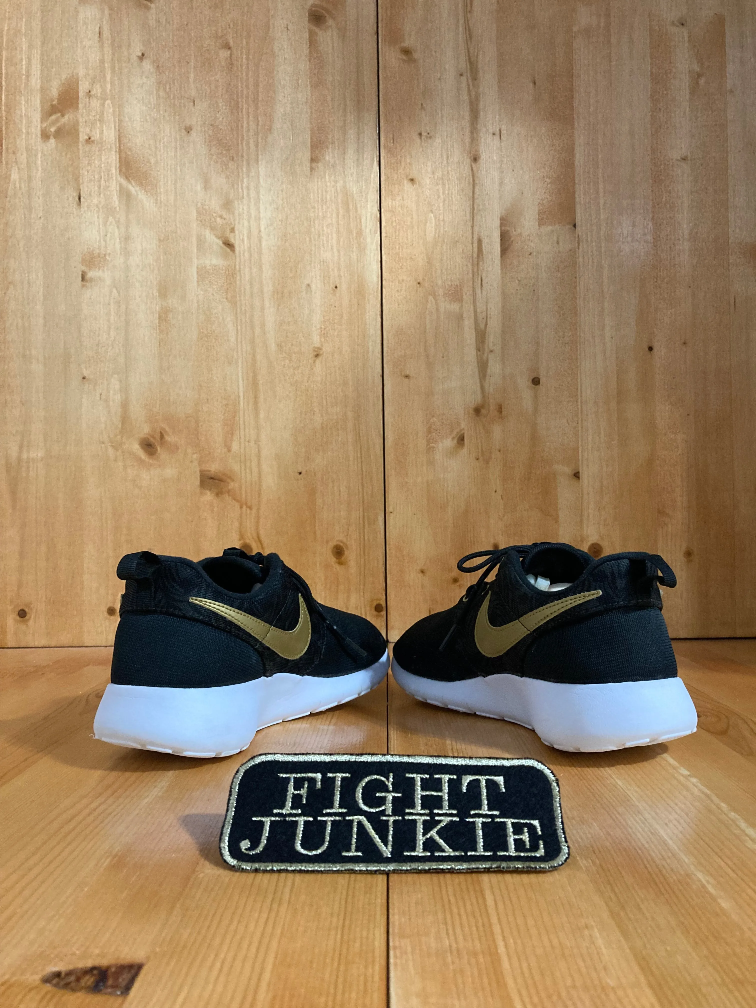 NIKE ROSHE ONE Youth Size 6Y Running Training Shoes Sneakers Black & White Asics Apc Shoes