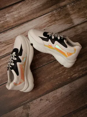 Temu Sneakers White Black & Chrome Thunder Casual Sneaker