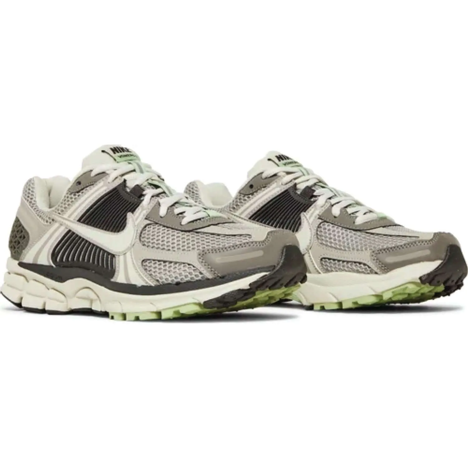 Asics Gel Peake 6 Cricket Shoes Wmns Air Zoom Vomero 5 'Cobblestone'