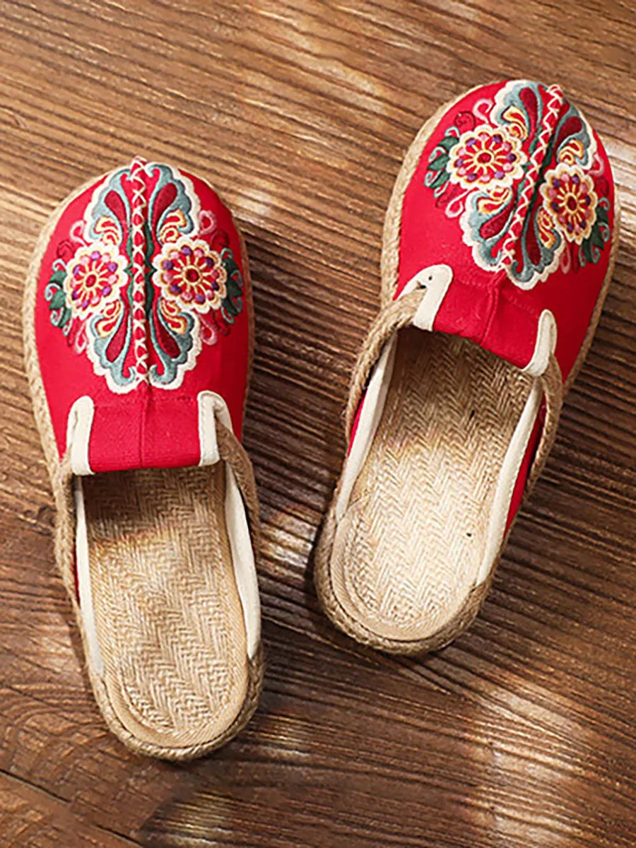 1000 Casual Shoes Women Retro Embroidered Casual Floral Shoes