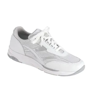 Dog Movie Trailer Women's Tour Mesh Lace Up Sneaker Silver